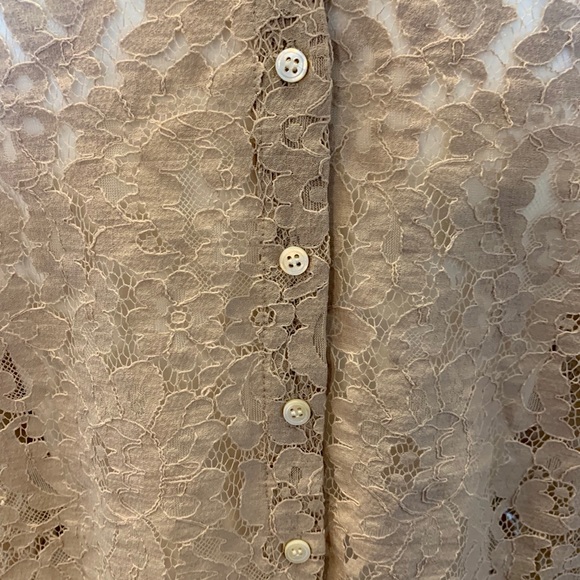 Joie Lace Top! - Picture 2 of 8